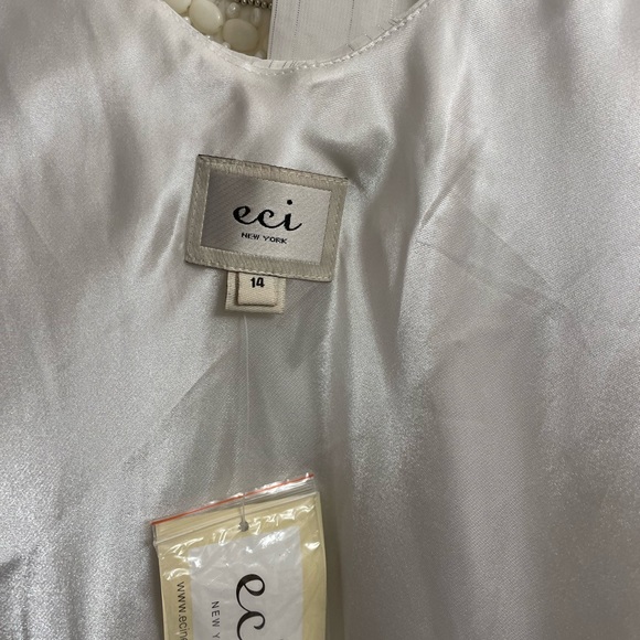 ECI Embellished Dress Blouse. Size 14 NWT - Picture 6 of 6